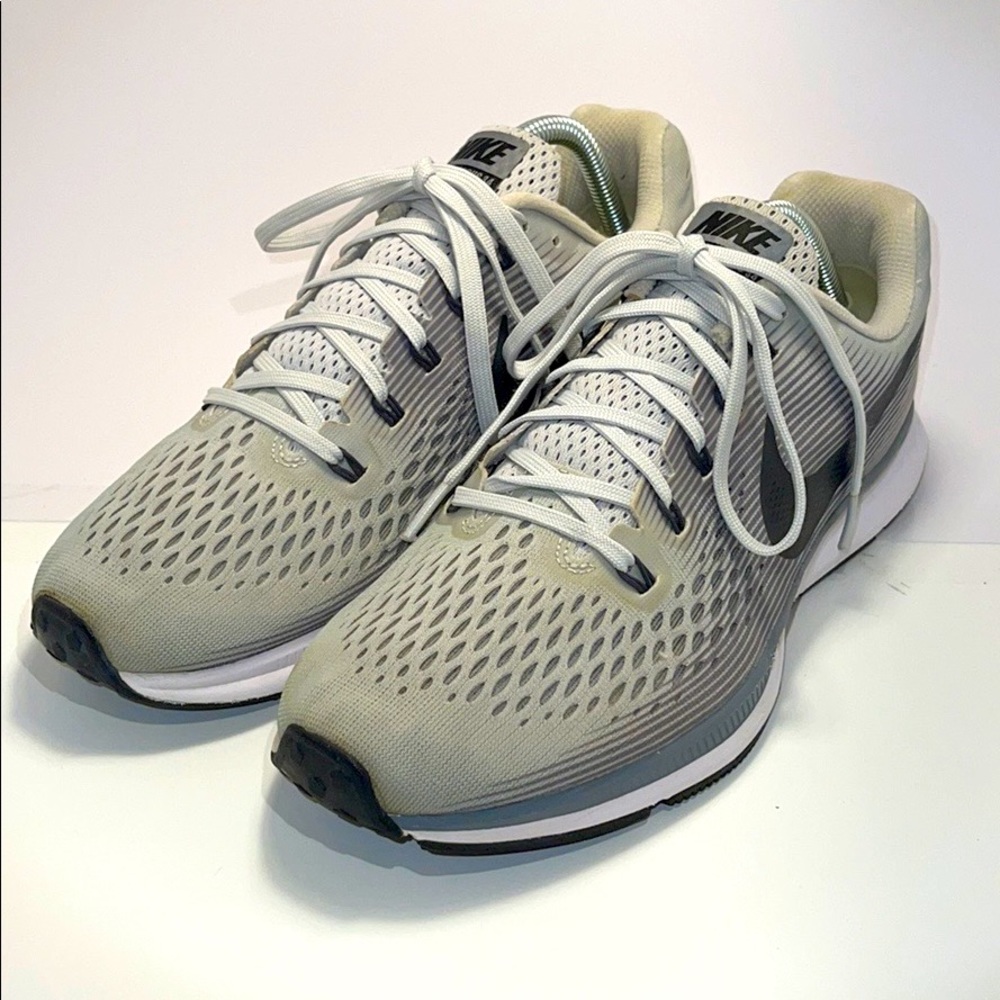Nike Zoom Running Sneakers Men’s 9.5